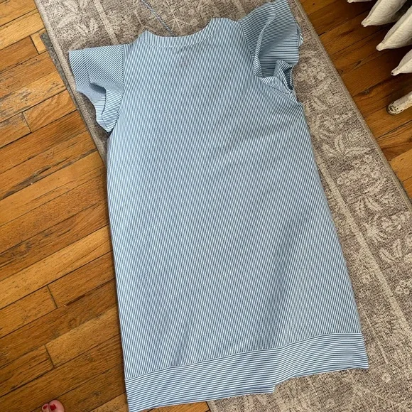 Vineyard Vines dress performance ruffle sleeve shift blue and white stripes - Picture 12 of 12